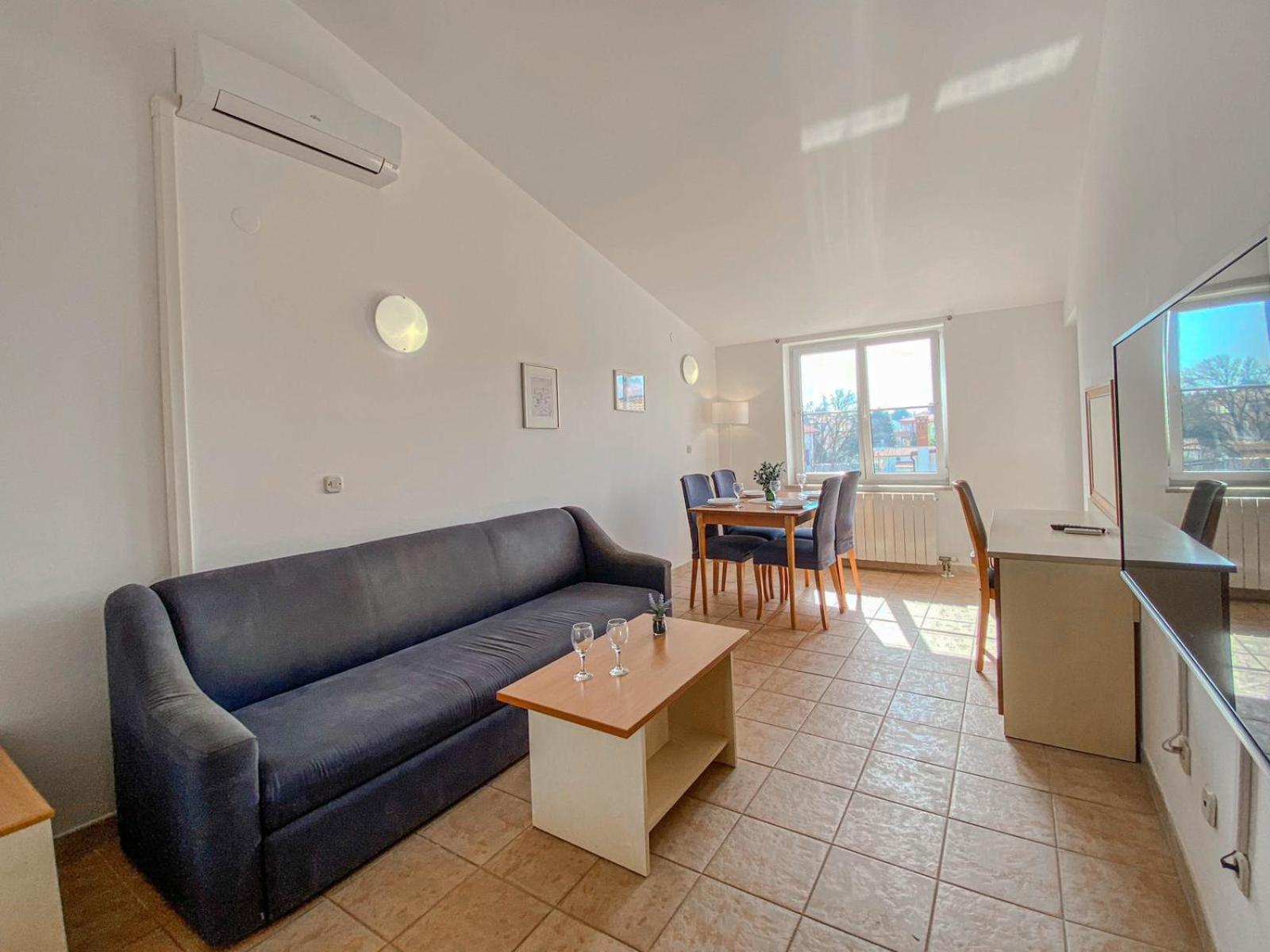 Apartments Lucy Медулин Экстерьер фото